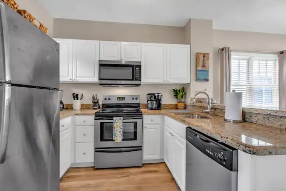 Fully stocked kitchen