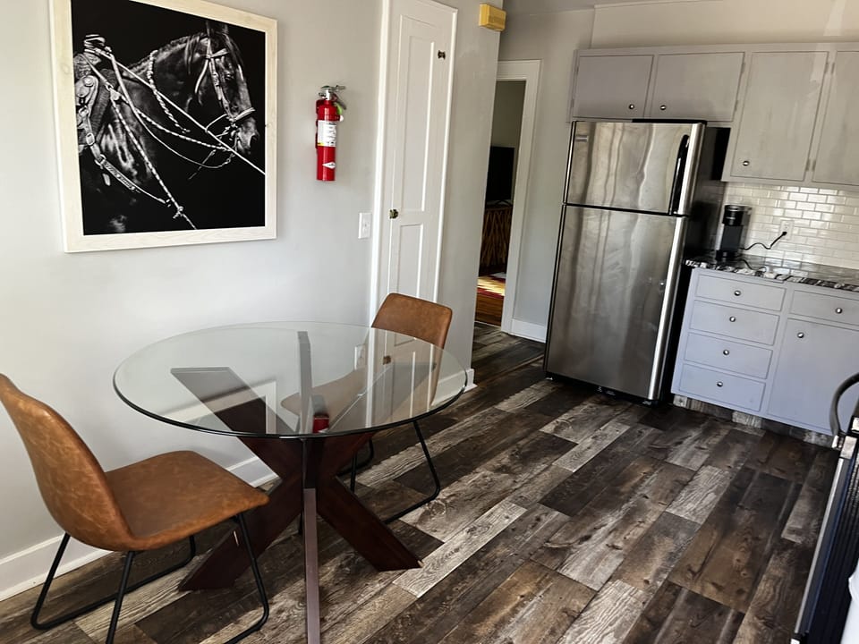 Kitchen/Dining