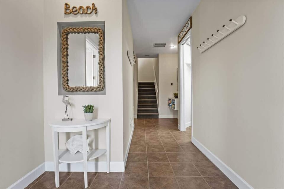 Downstairs Foyer