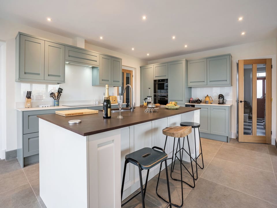 Kitchen | Dau Ddeg, New Quay