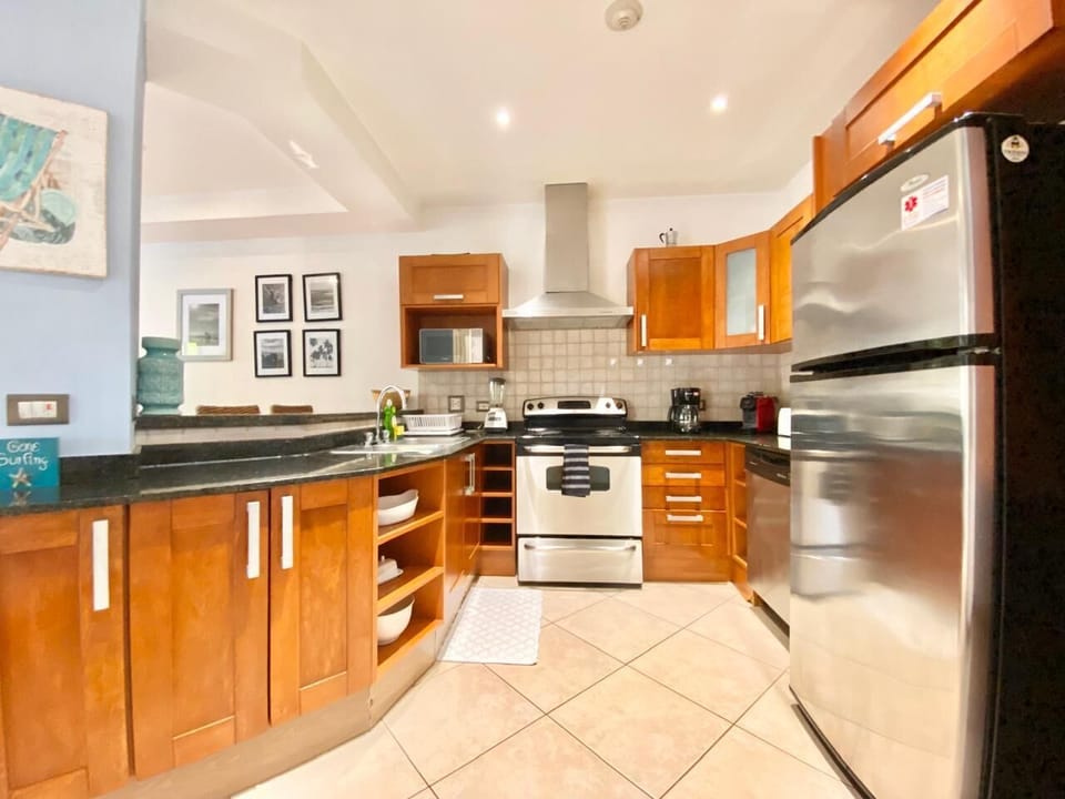 Kitchen (1)