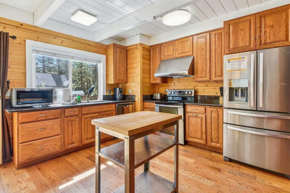 mainlevel-kitchen