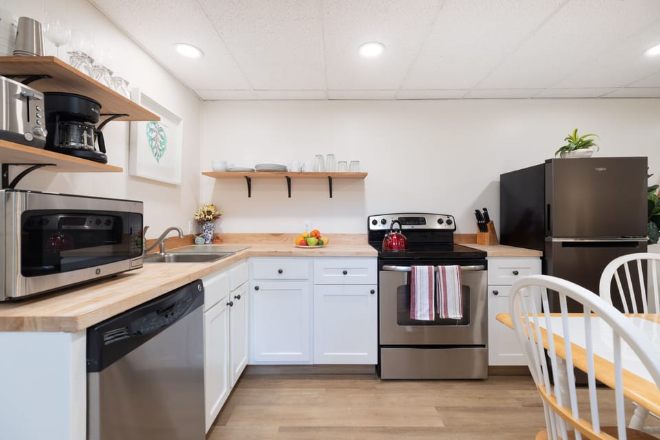 Full Kitchen