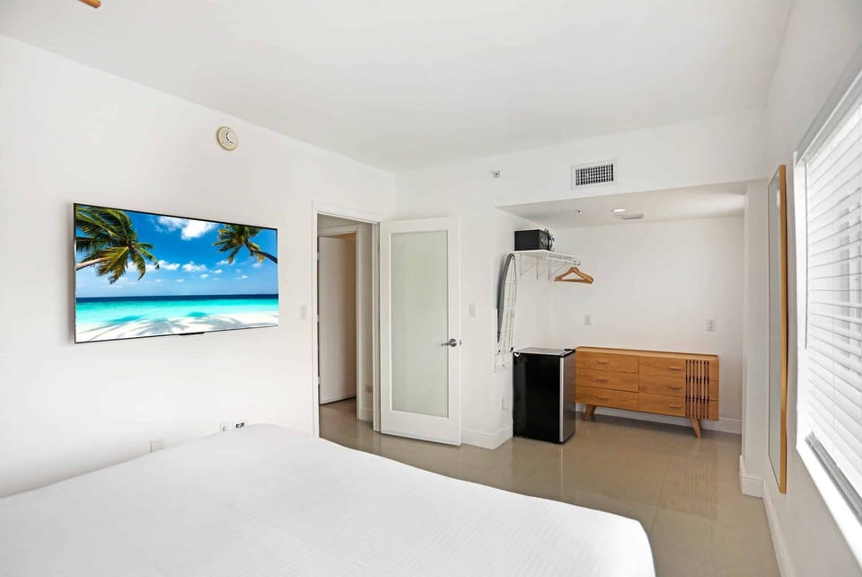 Ease into your stay with convenient storage and open space.