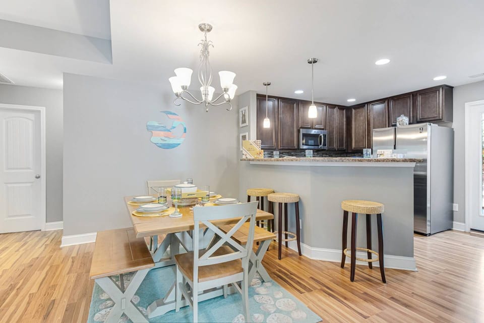 Dining Area in Close Proximity to the Kitchen makes for Easy Service & Cleanup. What you want on Vacation!