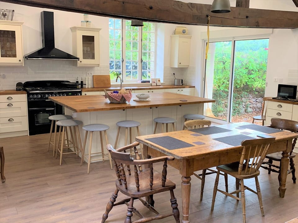 Our brand new super swish Farmhouse Kitchen