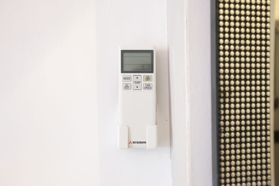 AC