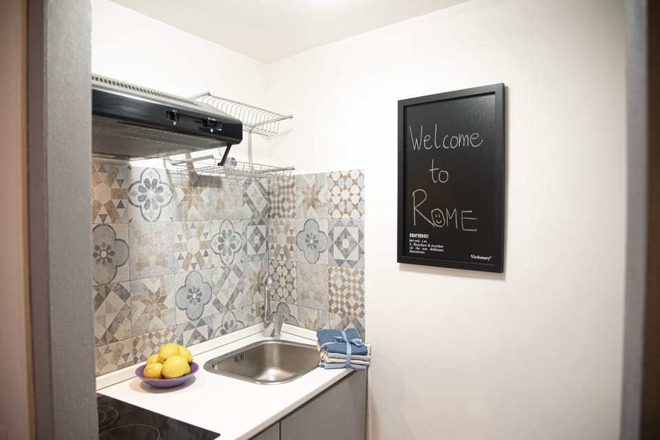 Kitchenette