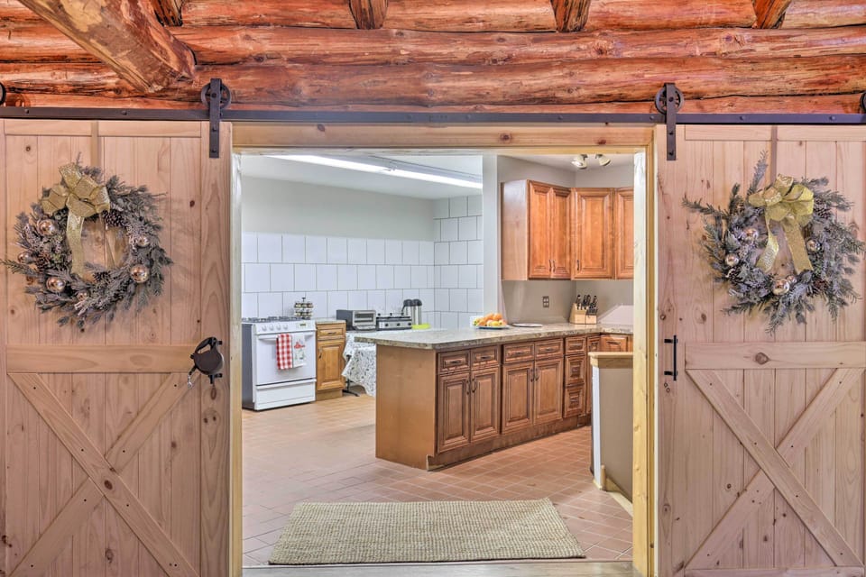 Kitchen | Cooking Basics Provided | Crockpot