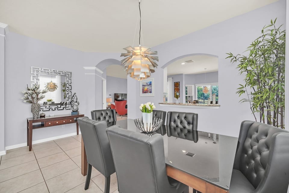 9-web-or-mls-2554-archfeld-blvd-2