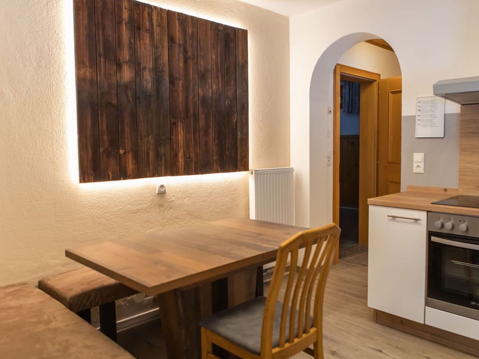 Table, Furniture, Cabinetry, Property, Wood, Chair, Building, Interior Design, Flooring, Gas Stove