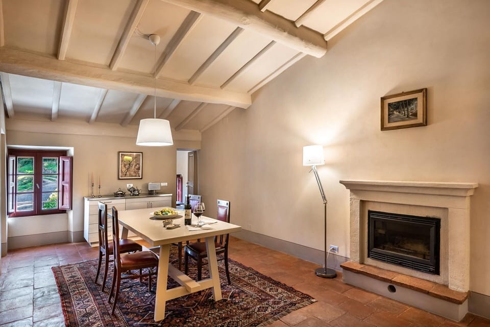 Common Room, Dining Room