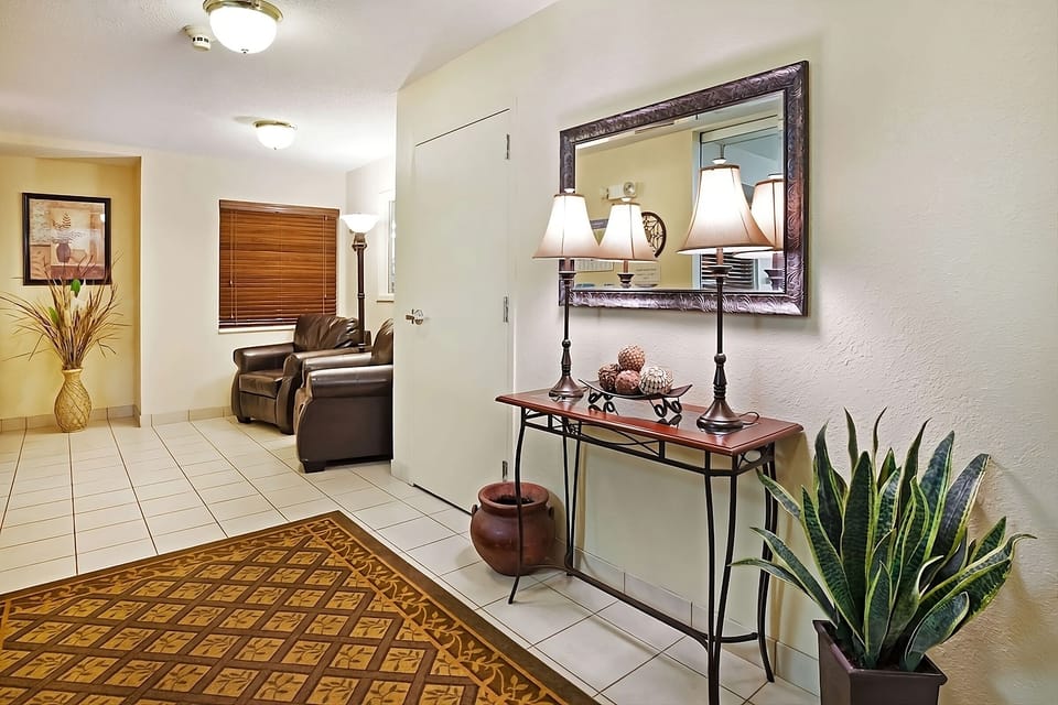 Arrive and feel welcomed in the calm, tidy lobby.