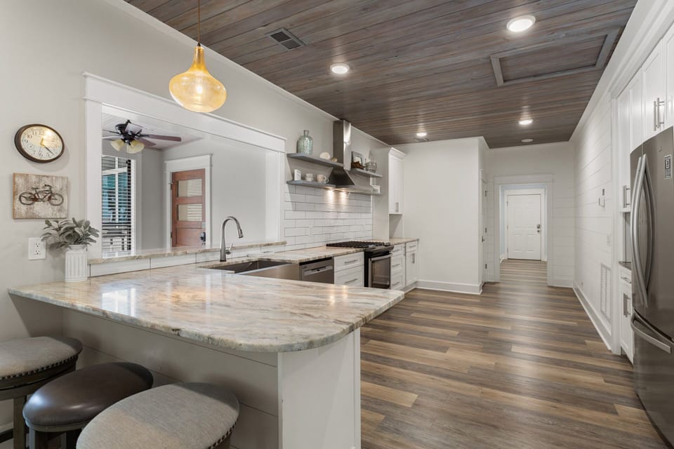 22-Graytfully-B-Kitchen