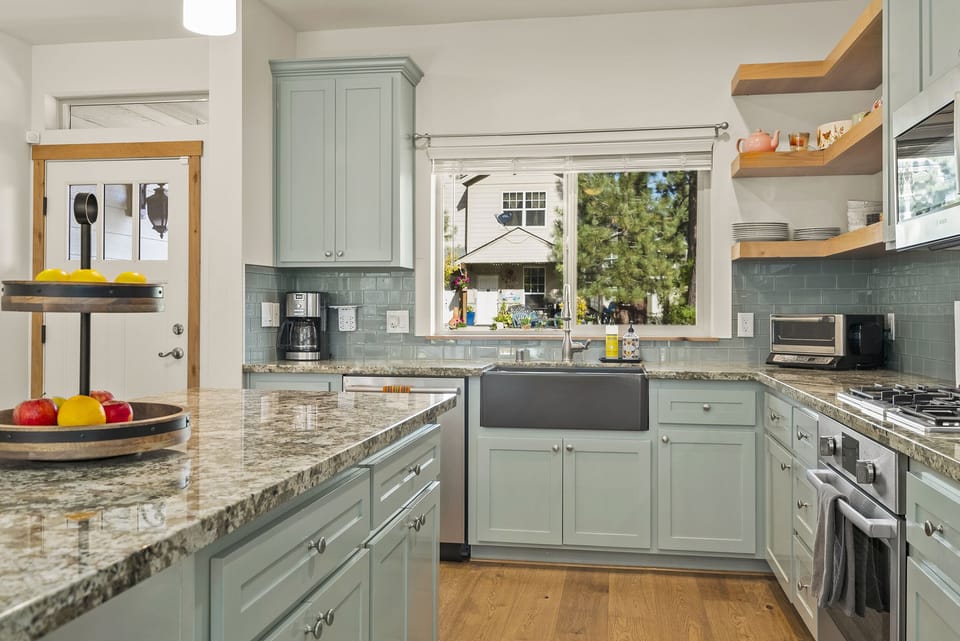 Kitchen:  Wolverine Truckee Getaway