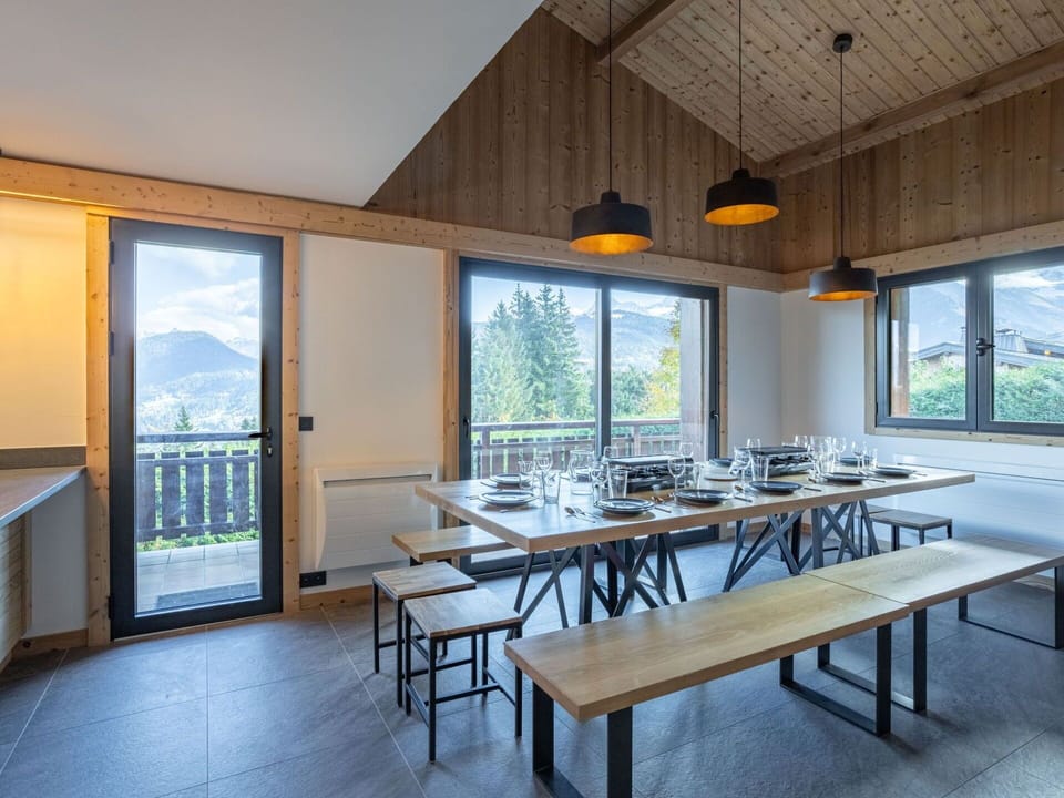 Table, Furniture, Window, Wood, Shade, Interior Design, Floor, Flooring, Ceiling