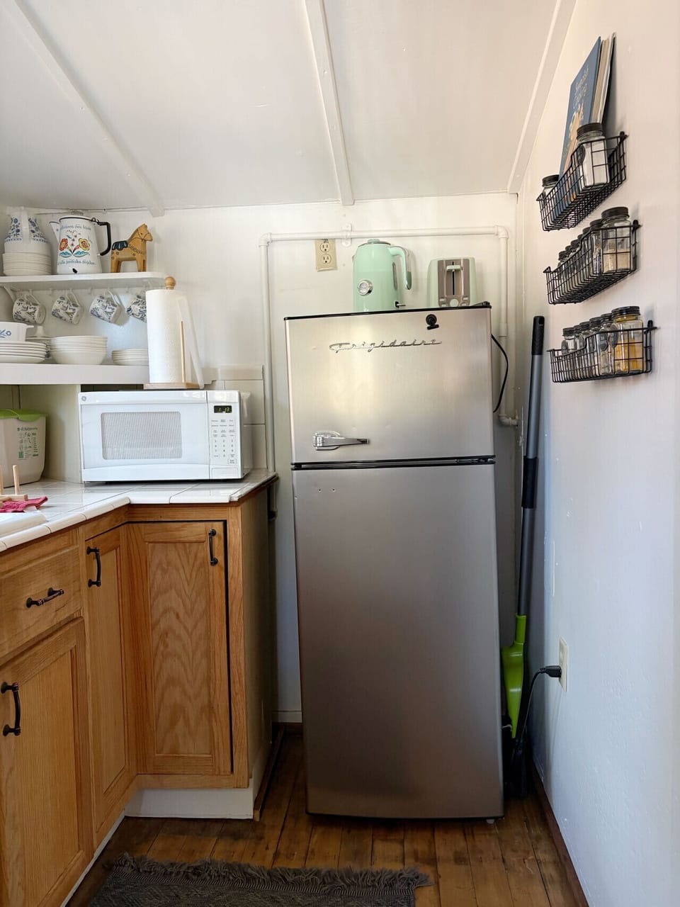 Kitchen corner with all the essentials!