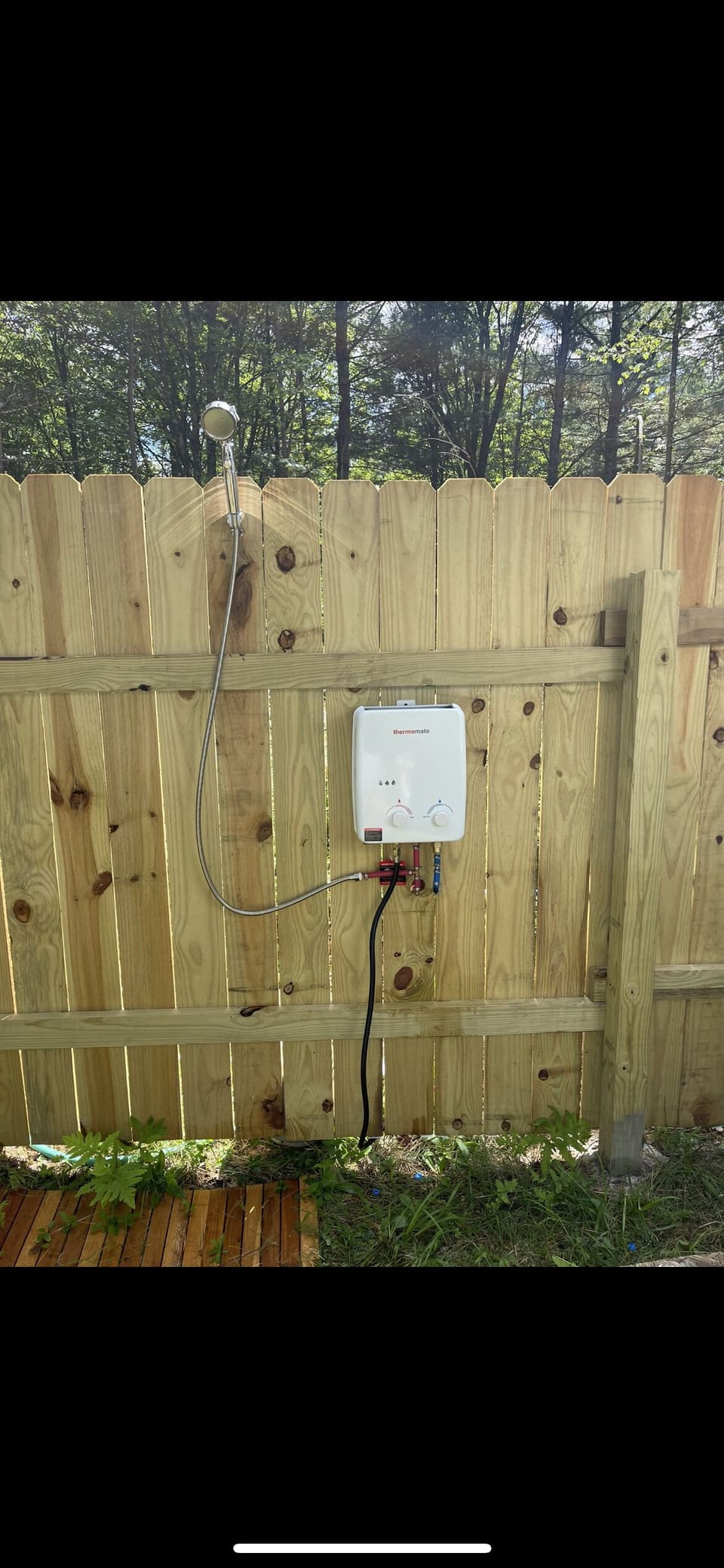 Outside shower 