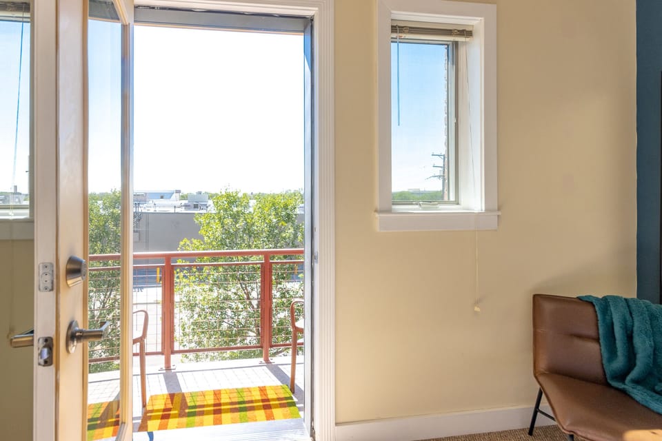 Master Bedroom Balcony 