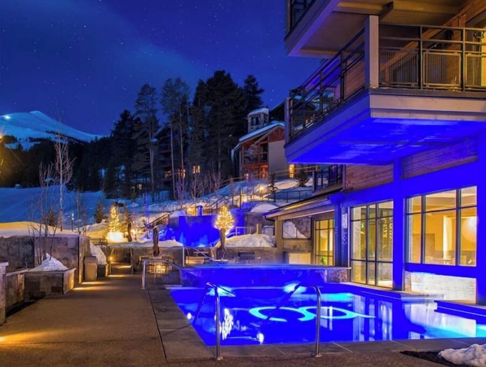 Beautiful slopeside indoor/outdoor pool and slide at the Grand Colorado.