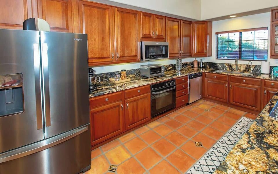 How many different ways can you cook a meal? We've got a full-size convection oven, a great little toaster oven, and a combo microwave/convection oven up top. Can you tell we like to cook?
