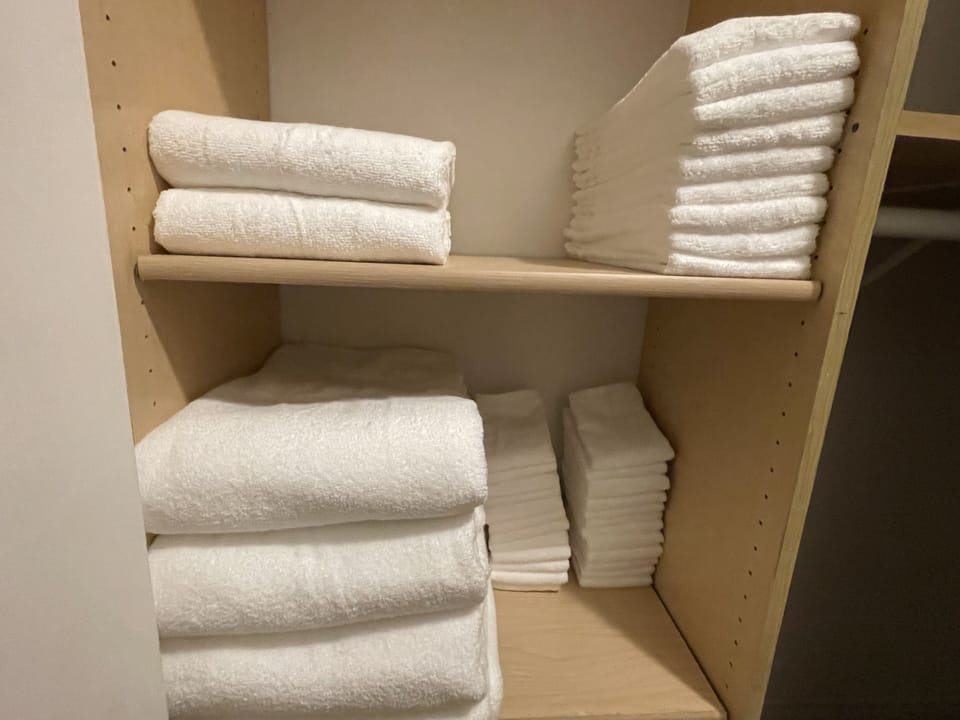 Bathroom amenities
