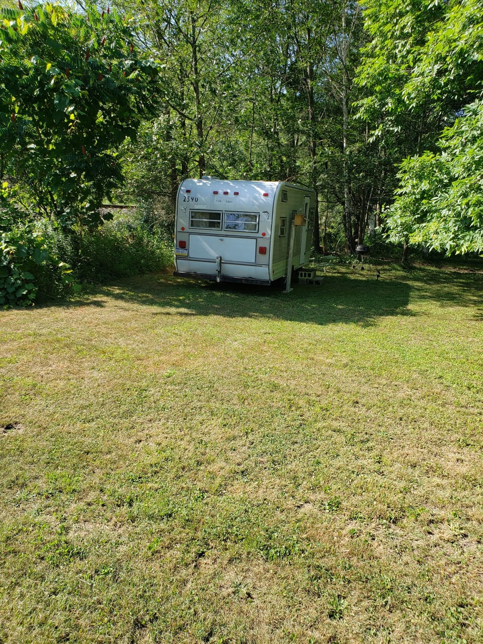back of Fannie coming into the lot. she sure is a special camper.. 