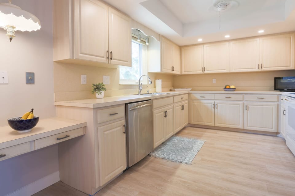 Spacious Kitchen