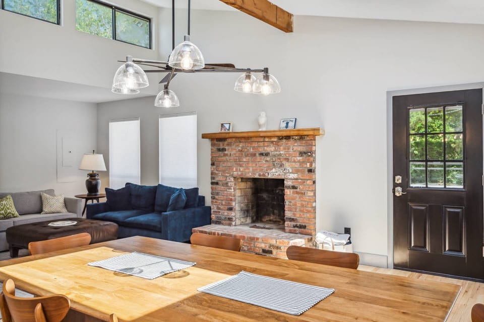 Dining/Living Area