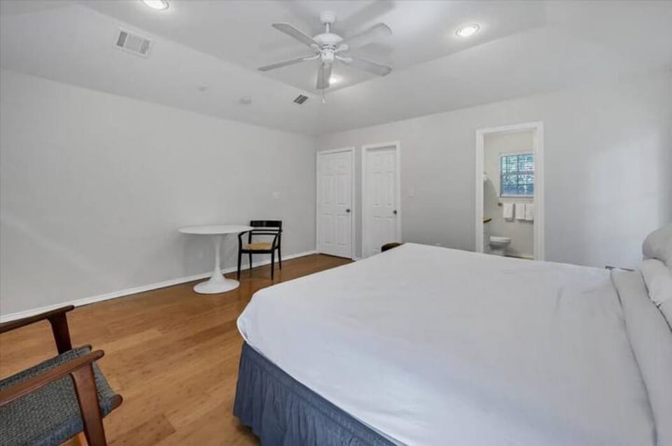 Main Room reverse angle