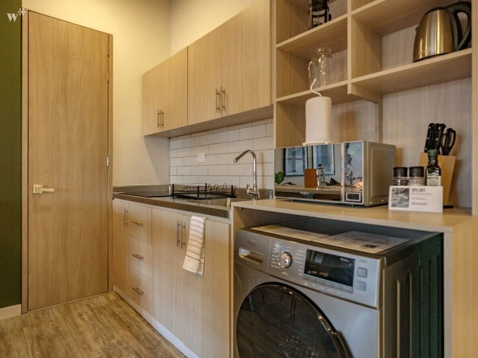Fully equipped kitchen
