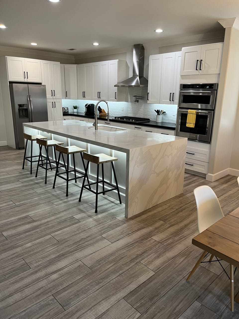 Gourmet Kitchen with everything you need 