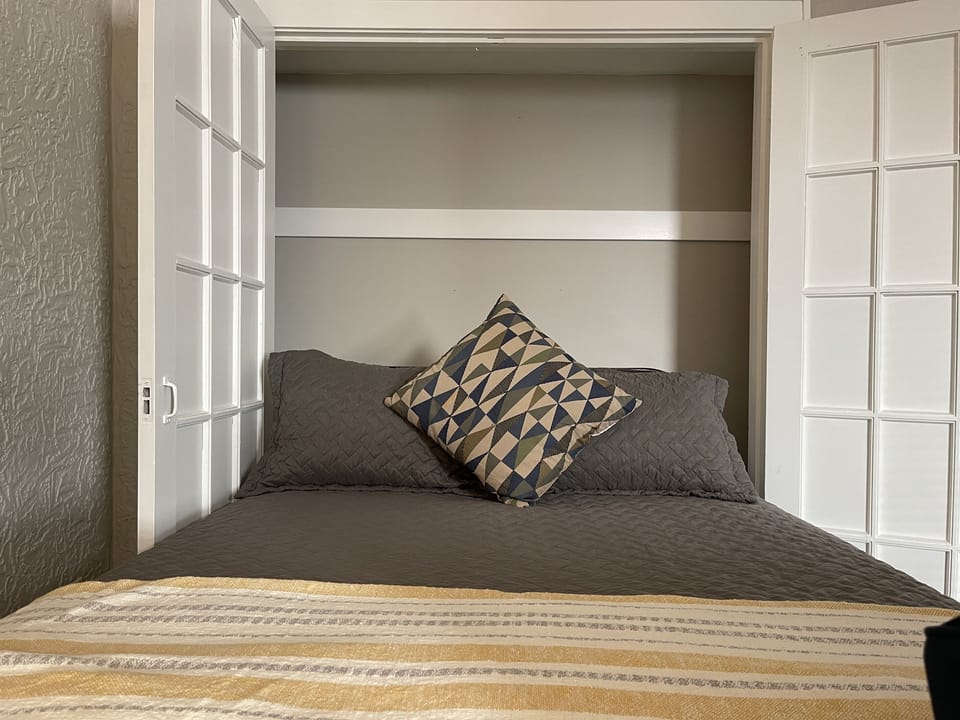 Murphy Bed