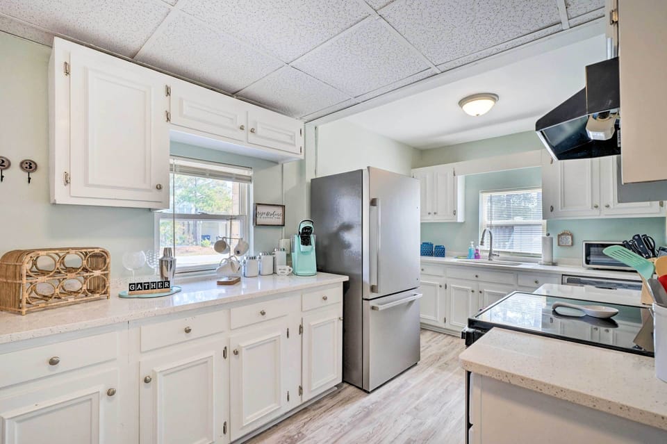 Kitchen | Cooking Basics | Toaster | Crockpot | Blender | Spices