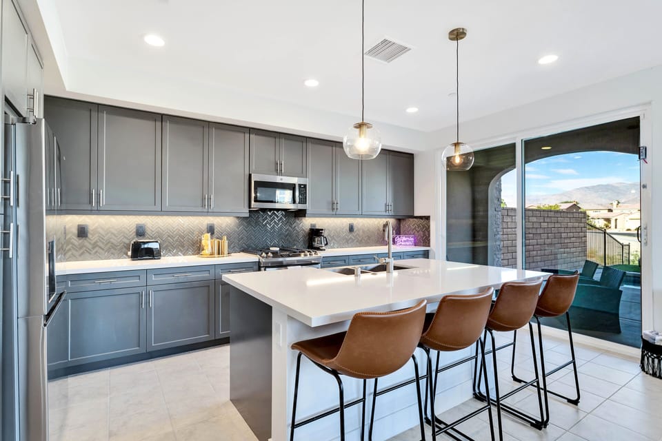 Open Kitchen