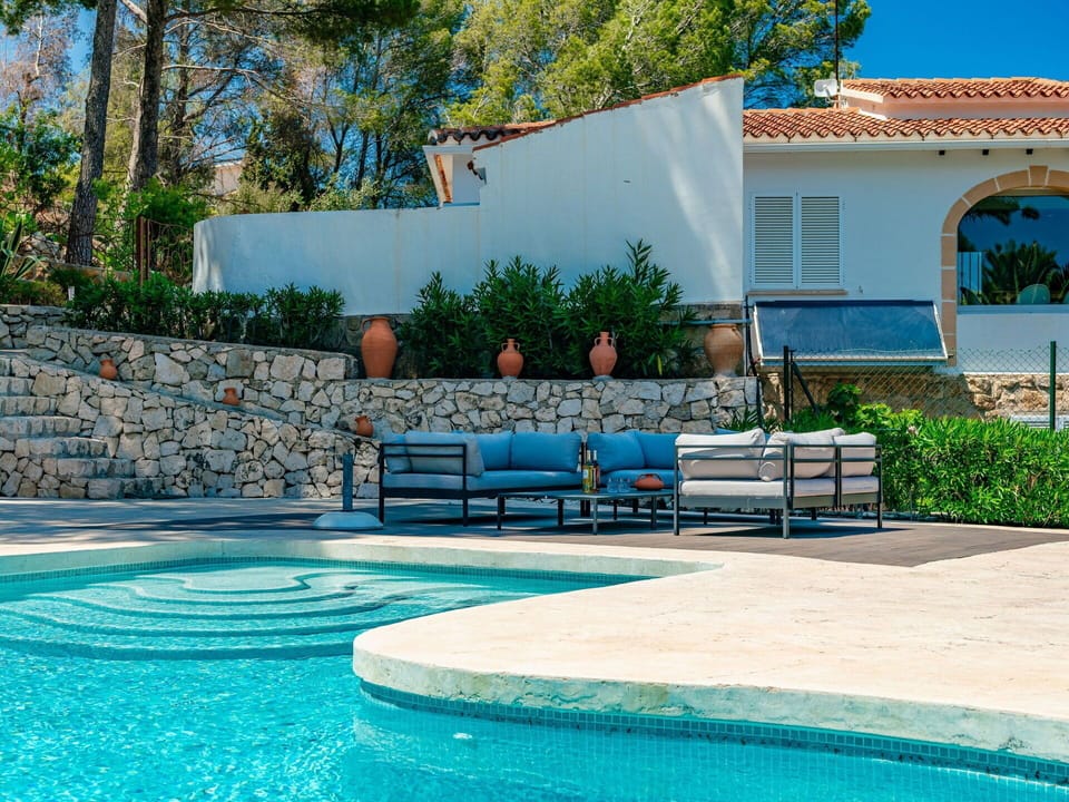 Water, Plant, Property, Blue, Swimming Pool, Azure, Tree, Building, Outdoor Furniture, Architecture