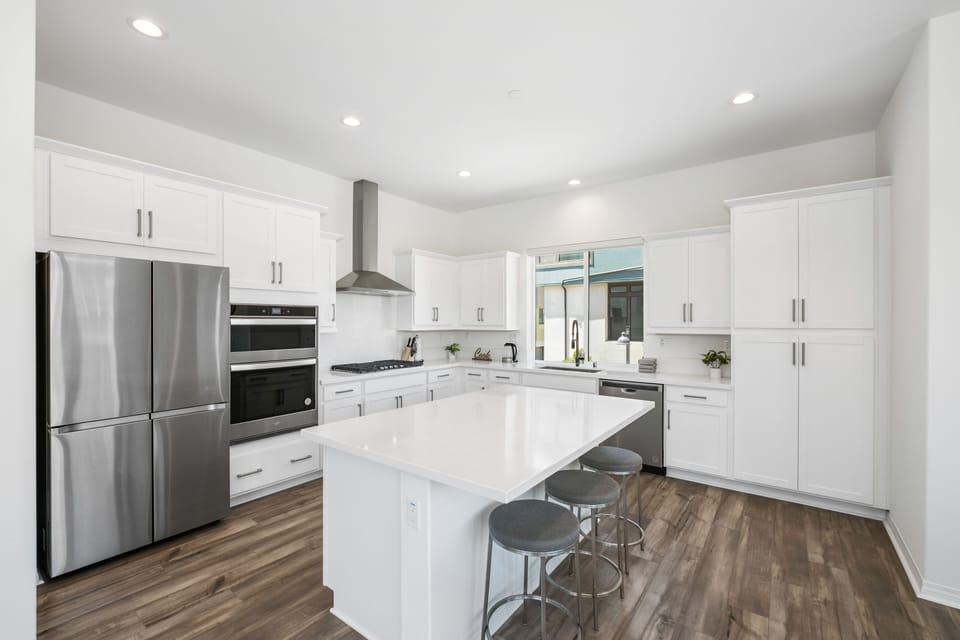 Full Kitchen 