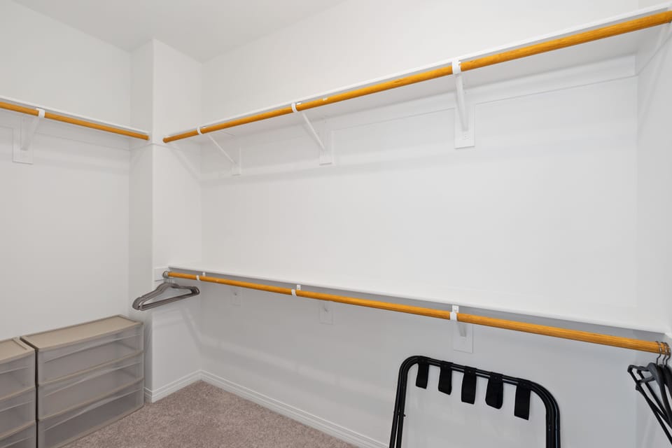 Master Closet 