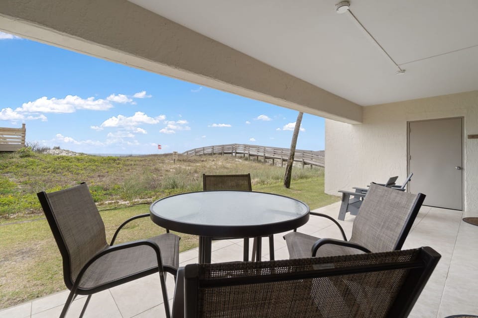 Private ground floor patio