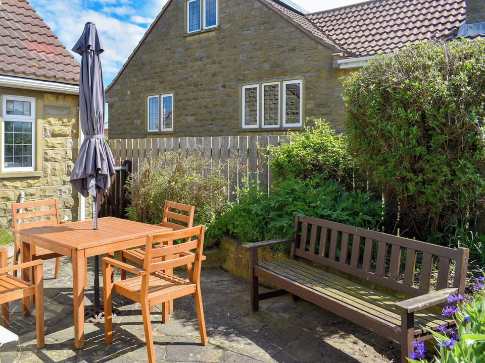Sitting-out-area | Albion Cottage, Whitby