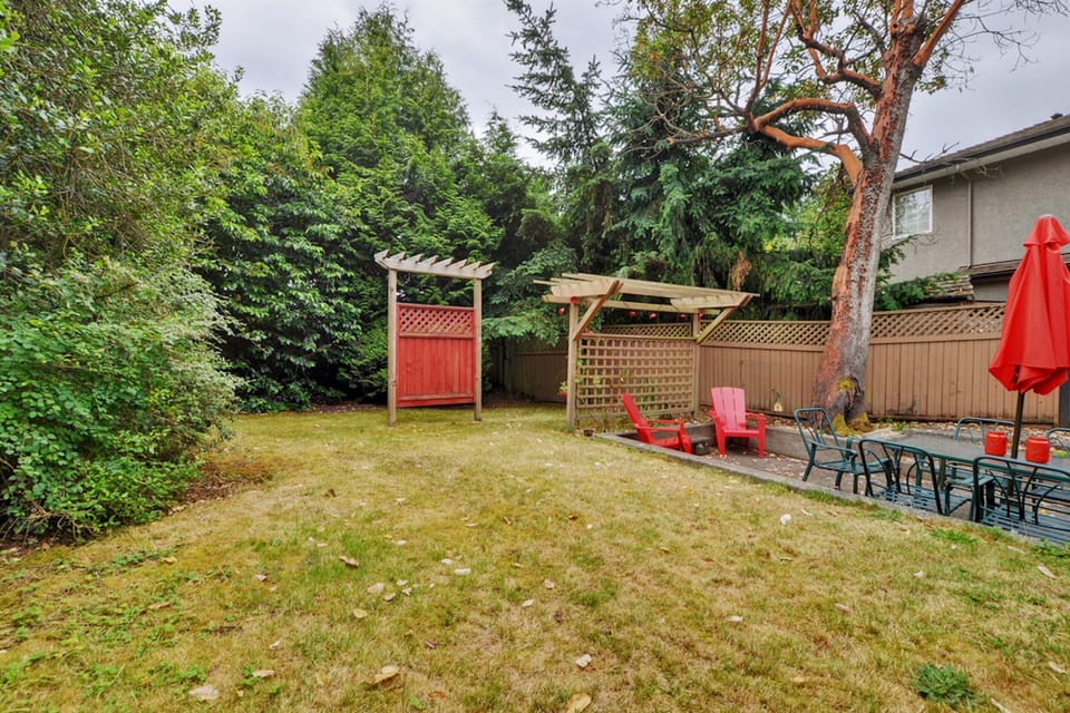Spacious Backyard (view #1)