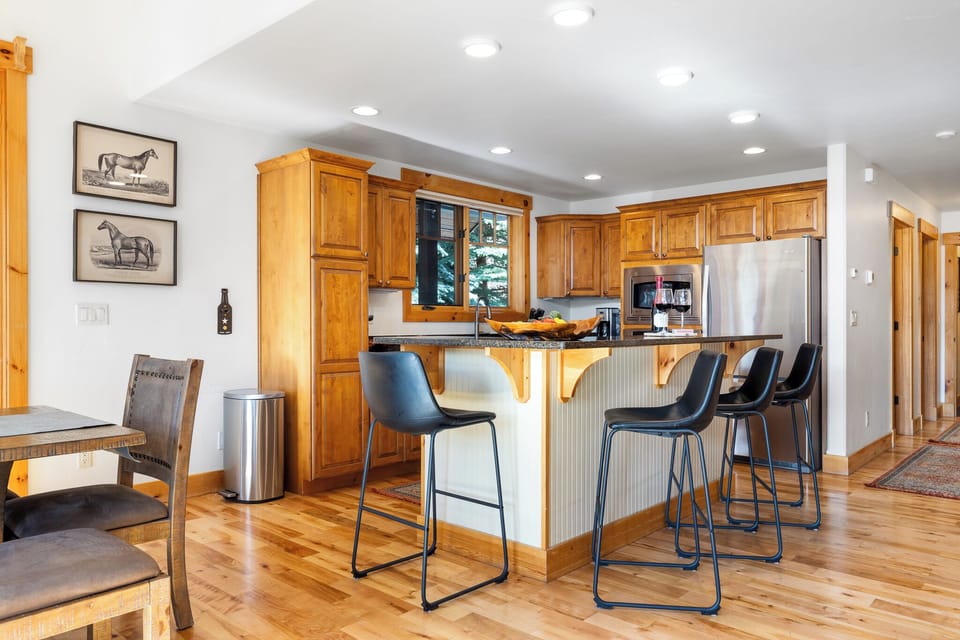 Fully equipped kitchen
