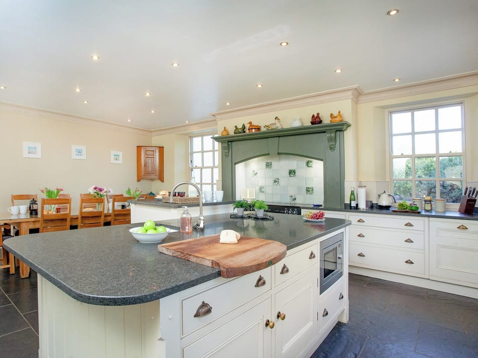 Kitchen | High Park House, Littleham, near Bideford