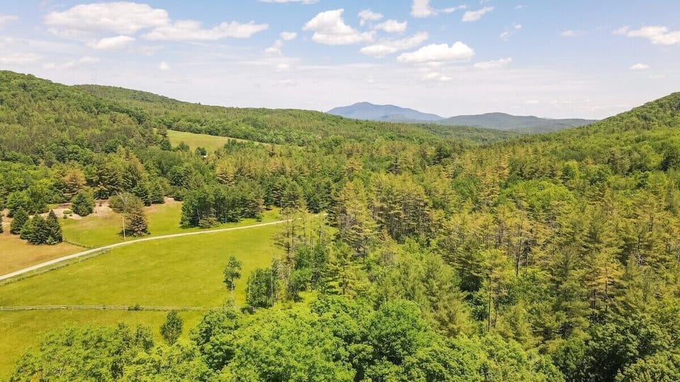 Hawks Mountain off in the distance.