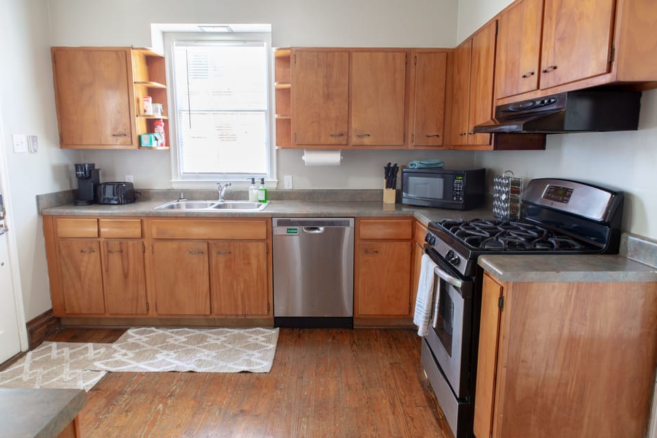 Kitchen 2/4