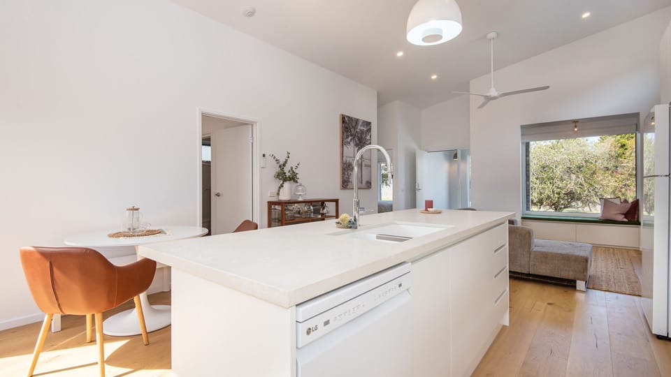 Modern kitchen