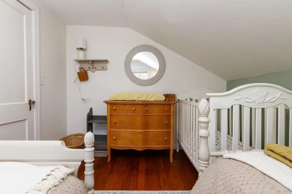 Bedroom #3 - changing pad + dresser