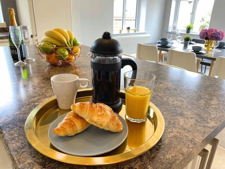 Breakfast meal