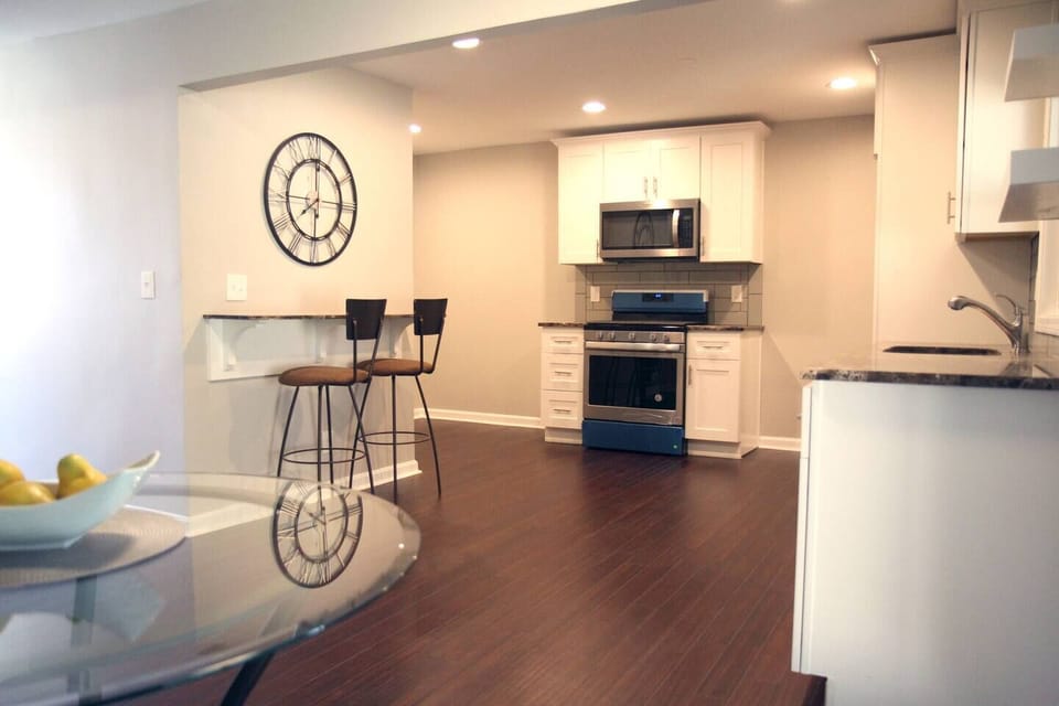 Large eat in kitchen. Gas range and lots of space. Here for a while? Get your cooking on!