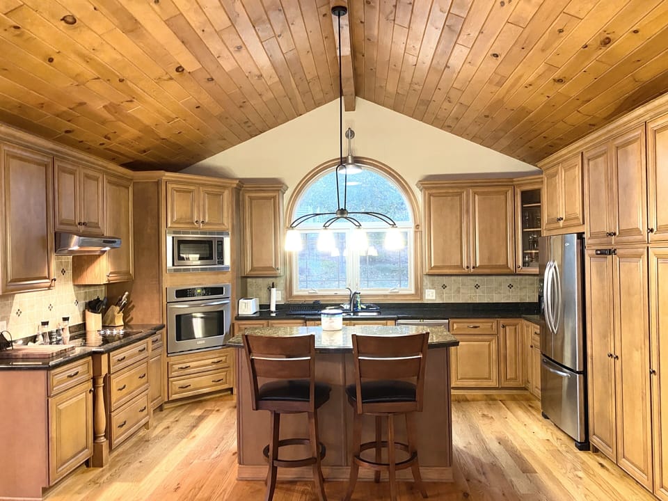 Open kitchen with large island 